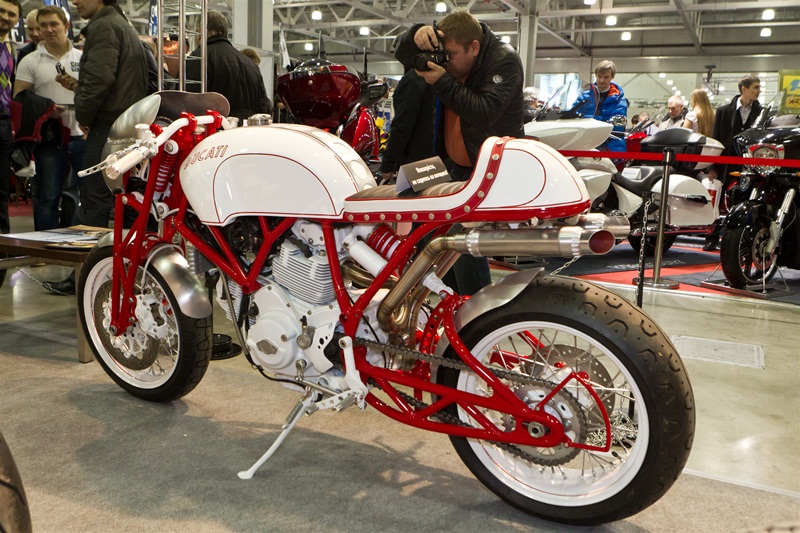 Юрий Шиф: кафе рейсер Ducati GT1000 Shifter