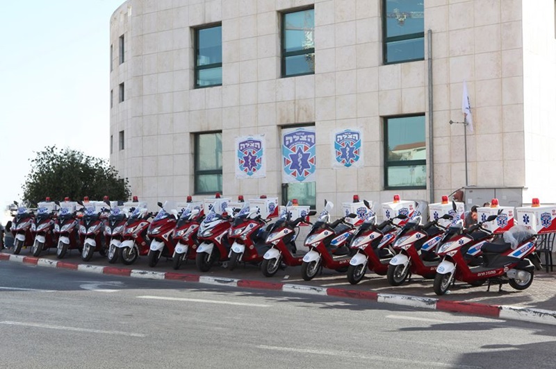 United Hatzalah - скорая помощь на мотоциклах и скутерах